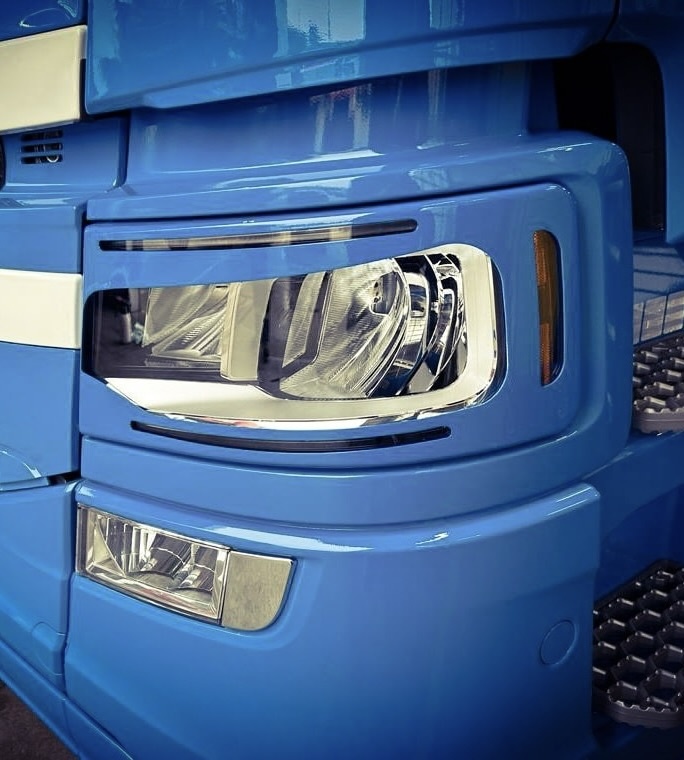 SOLARGUARD SOURCILS DE PHARE POUR PHARES Scania NEXTGEN