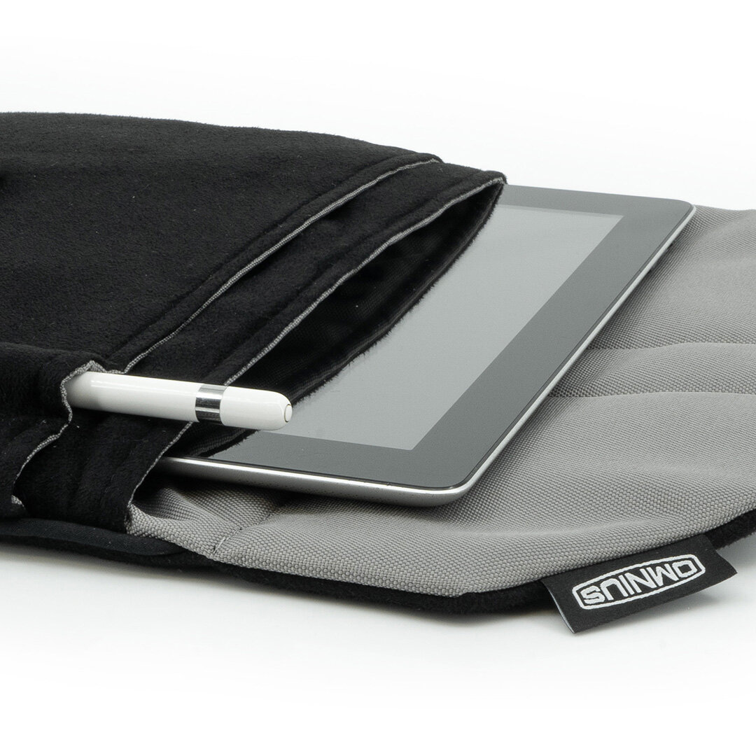 Étui pour tablette Omnius Noir Aspect Alcantara Fermeture à Clip