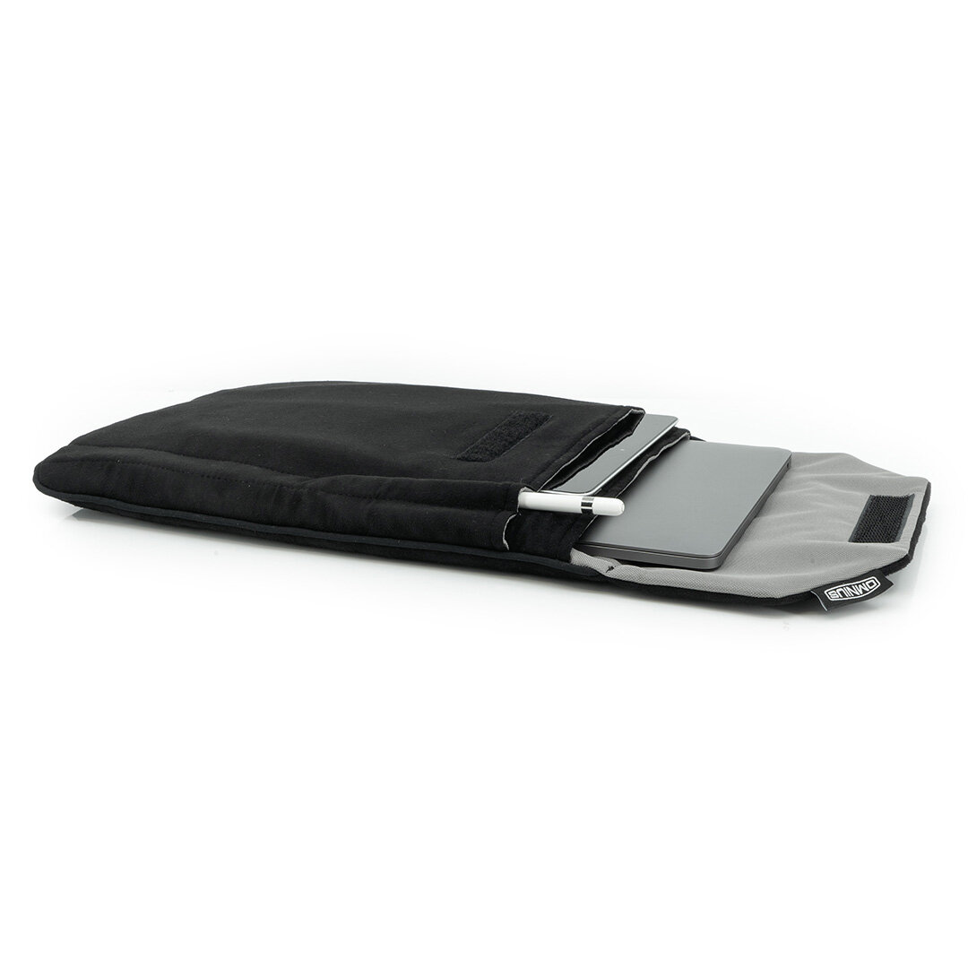 Housse d'ordinateur portable Omnius 14 pouces noir aspect Alcantara fermeture velcro