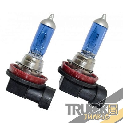 Lampe halogène 24V Verre bleuâtre Homologation E Durée de vie 300 heures Garantie 30 jours Livrée par paires