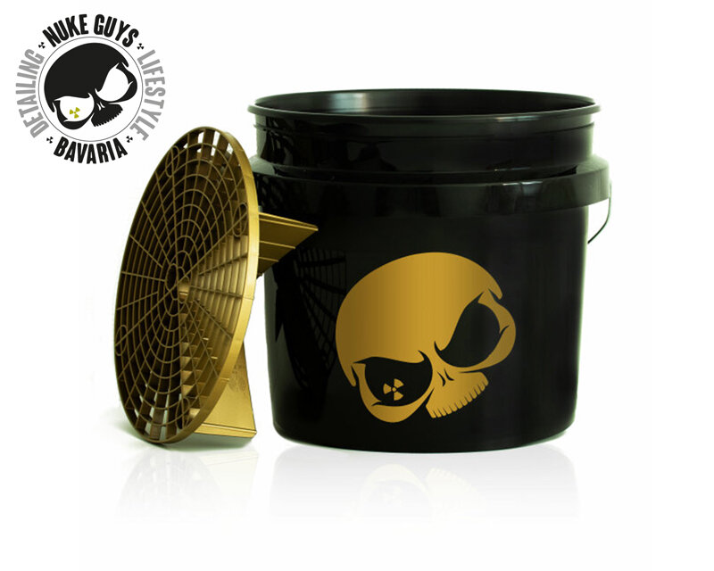 Seau de lavage de voiture Nuke Guys avec garde-gravier 12 litres Logo doré