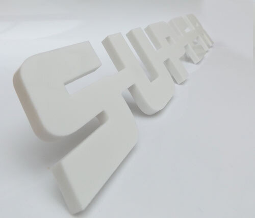 Super Emblème Brillant 45x7cm 8mm Plastique Dur Avec Matériaux de Montage