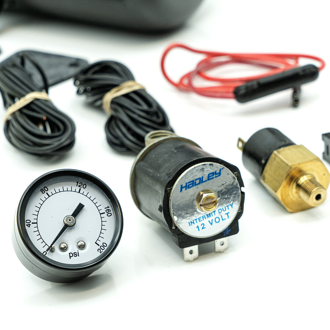 Kit de compresseur Hadley 12V avec réservoir d'air et ensemble de montage