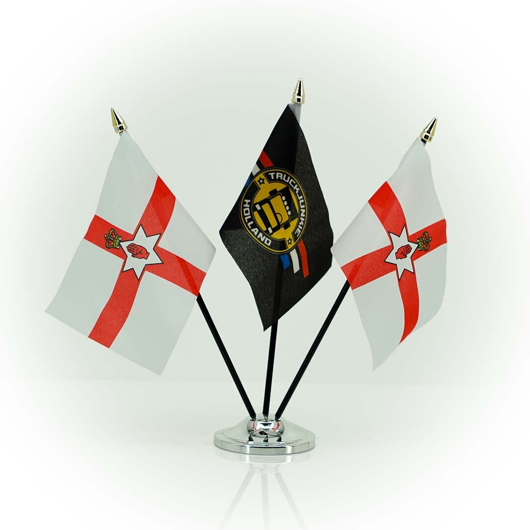 Bandiera FLAG-NI 10x15cm Nero Supporto in Plastica Punta dell'Asta Dorata