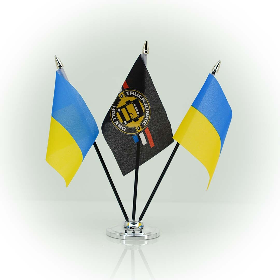 FLAG-UA Drapeau 10x15cm Support en Plastique Noir Tête de Mât Dorée