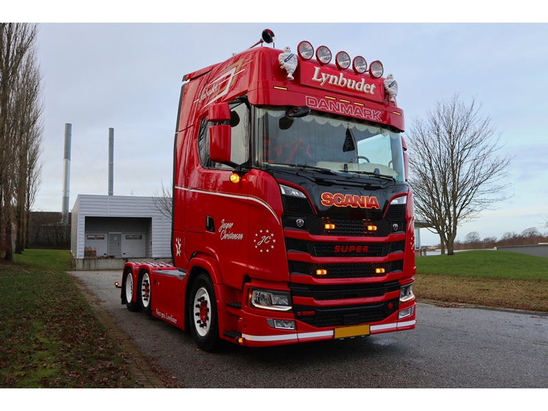 Plaque lumineuse LED Scania IP65 étanche adaptée pour logo de calandre d'origine 24V