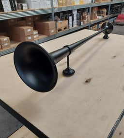 Nedking Brass Black Tromba Ad Aria 950mm / Ø180mm / 120dB