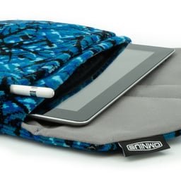 Étui pour tablette Omnius Bleu Peluche Fermeture à Clip