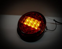LKW Rücklicht Bremsblinker 9-33V Ø140MM Höhe 58MM