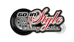 Autocollant Go In Style Every Mile 6.7x13cm