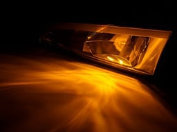 Projecteur de calandre Scania NG 2023+ Feu de position Blanc chaud Clignotant orange