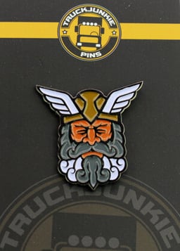Accessoire détaillé robuste homme Viking Pin