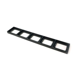 Cadre de feu arrière Omnius slim pour 5 feux arrière à LED